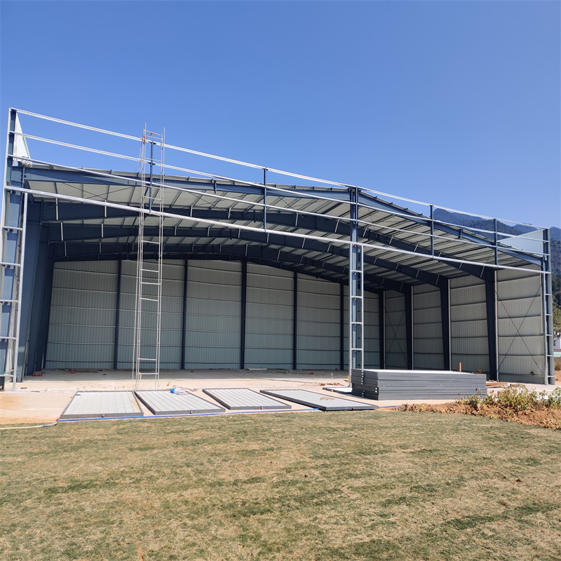 鋼結(jié)構(gòu)機(jī)庫