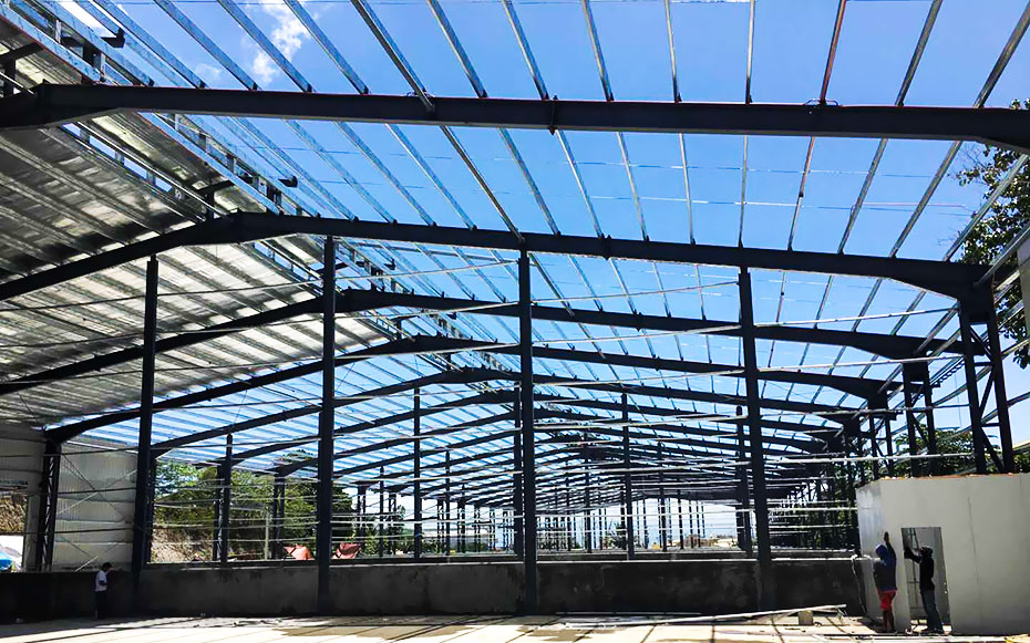 外貿大型鋼結構倉庫工程案例