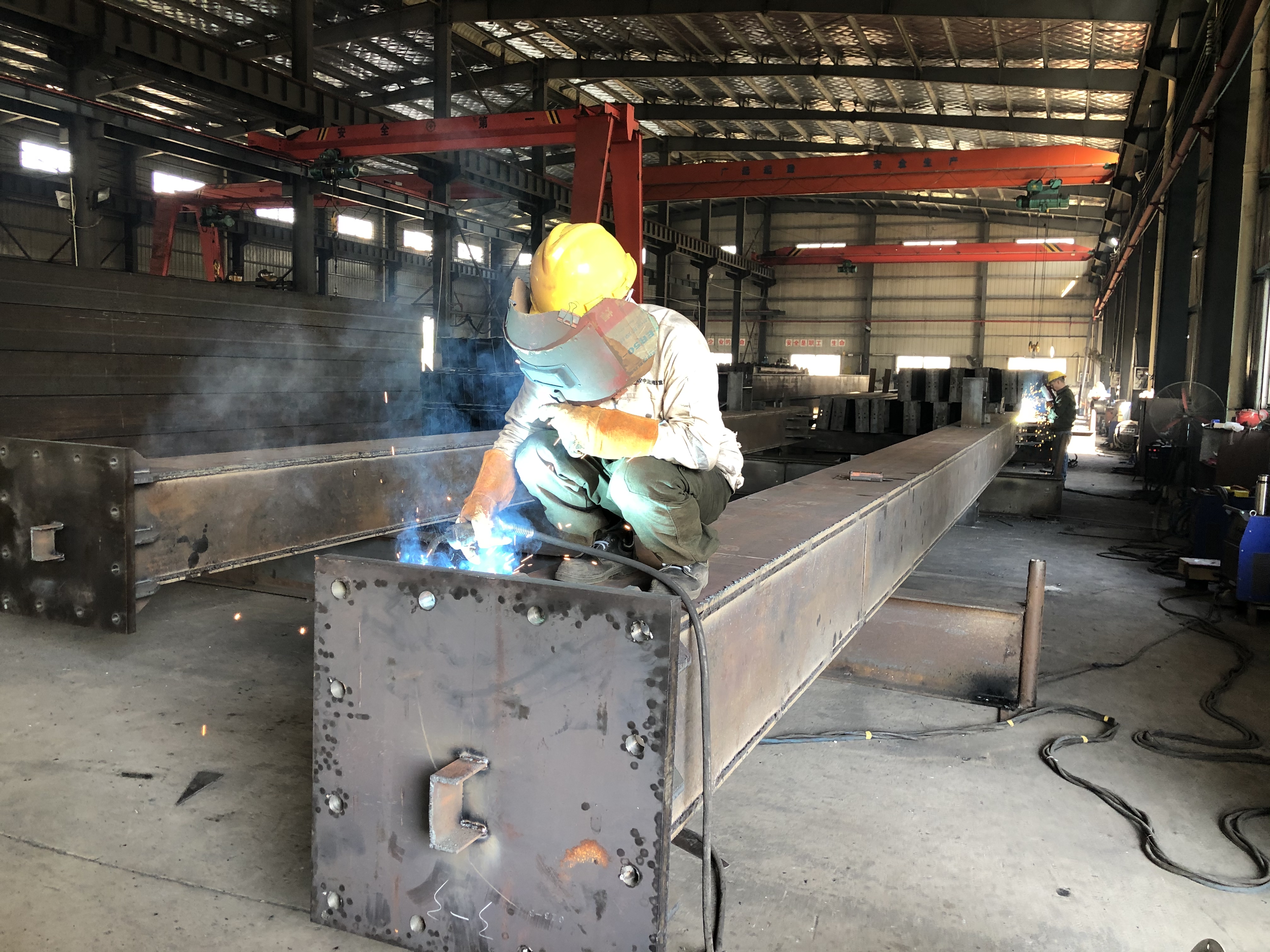 鋼結(jié)構(gòu)廠房