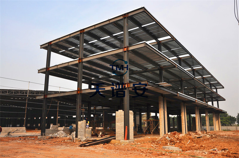 鋼結(jié)構(gòu)