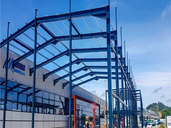 鋼結(jié)構(gòu)廠房的價格要怎么計算嗎?