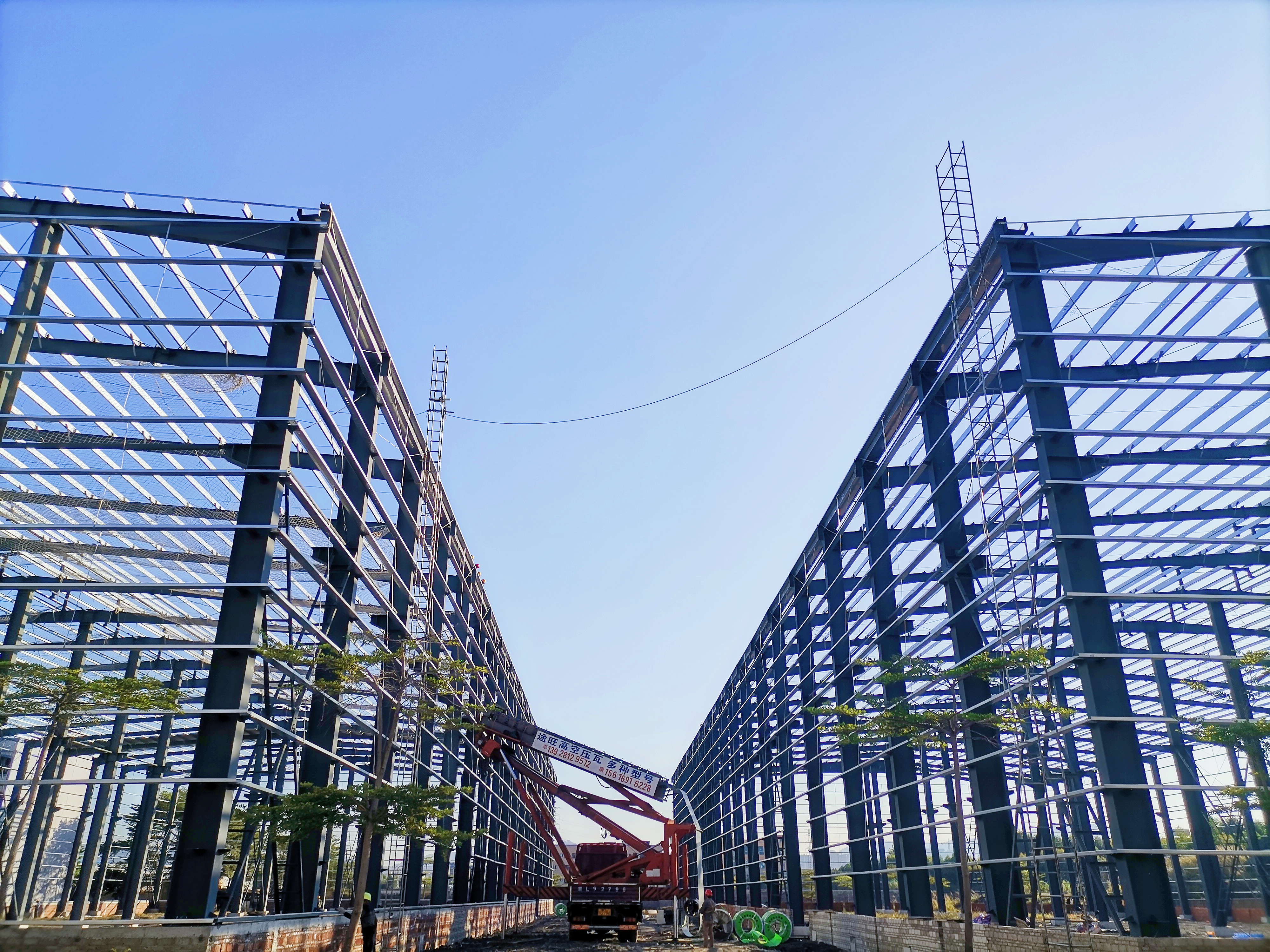 鋼結(jié)構(gòu)廠家