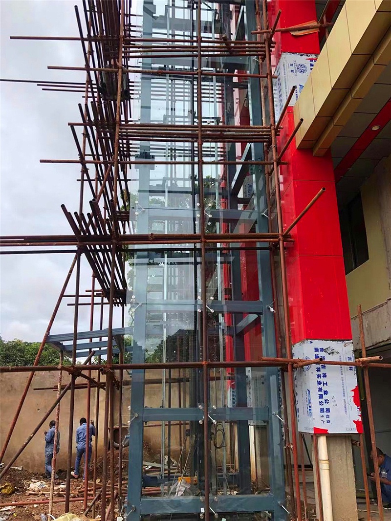 鋼結(jié)構(gòu)電梯井道